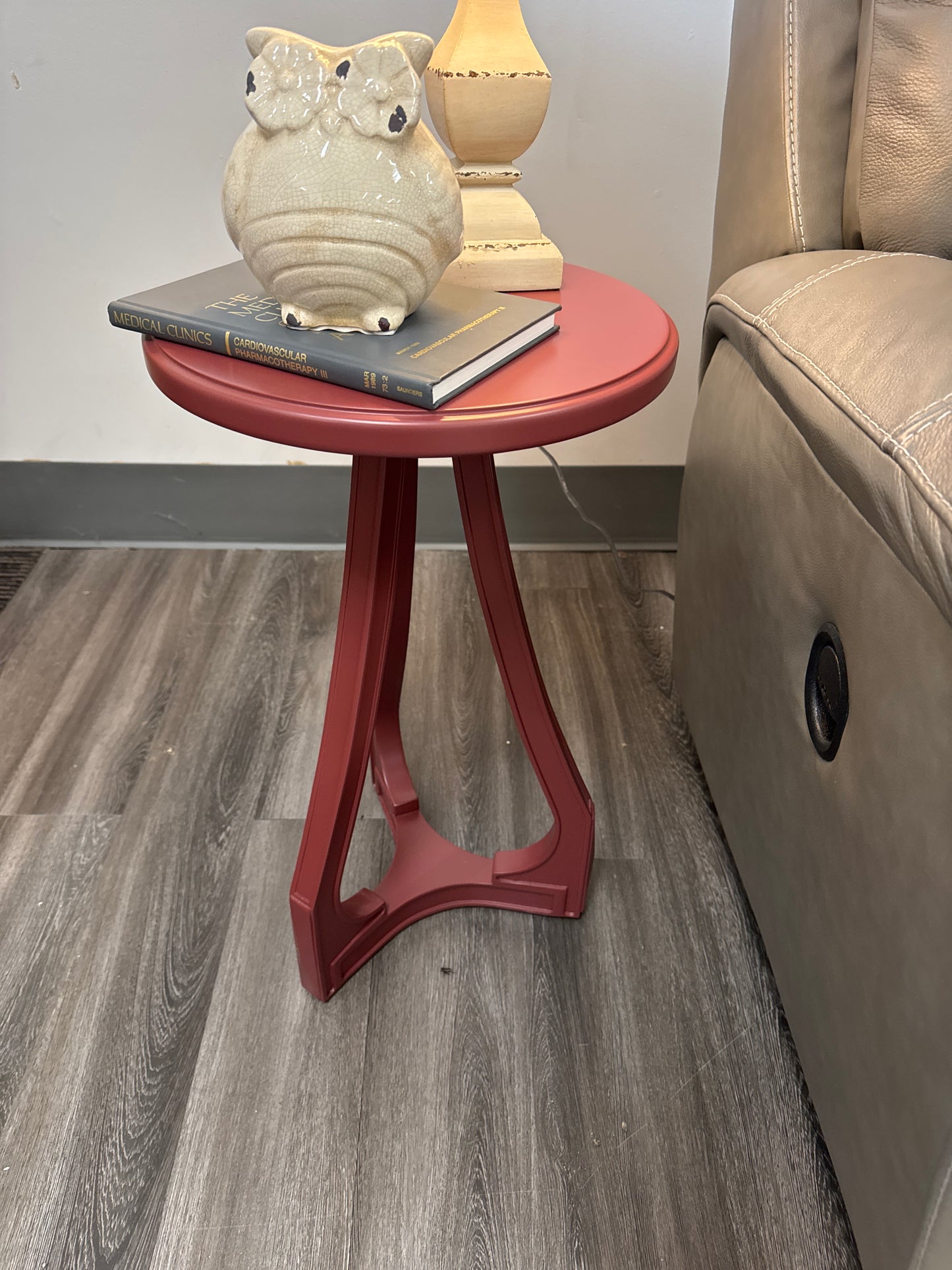 Hammary Cranberry Accent Table