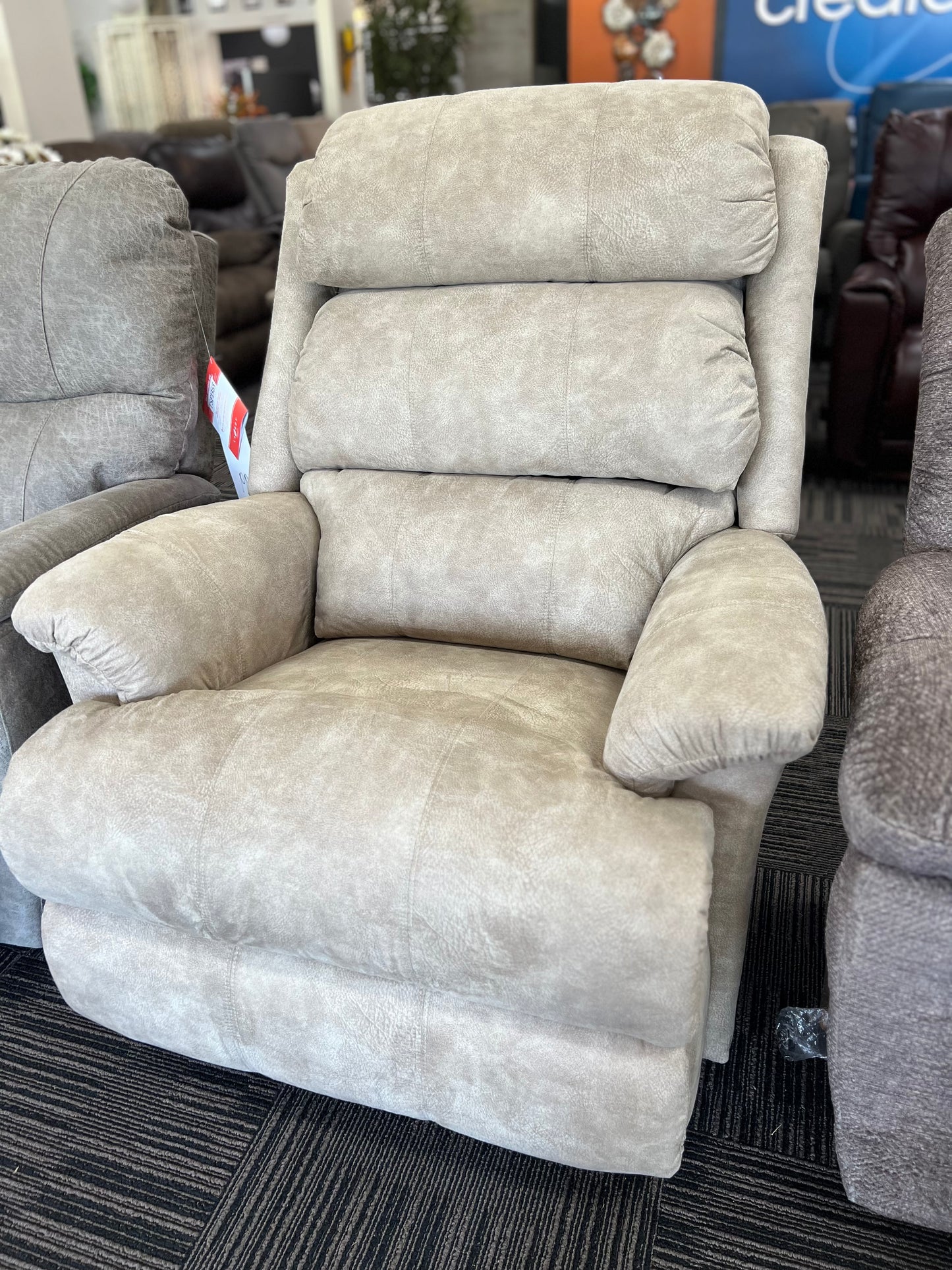 La-Z-Boy Astor Rocker Recliner