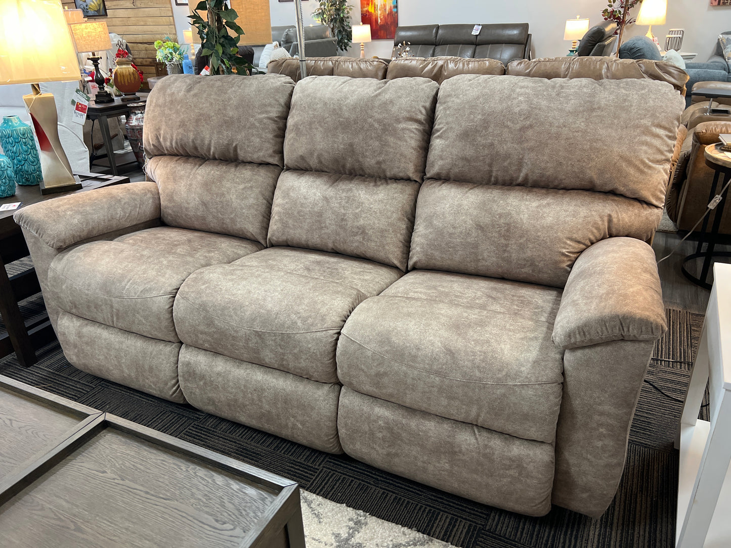 La-Z-Boy Brooks Reclining Sofa