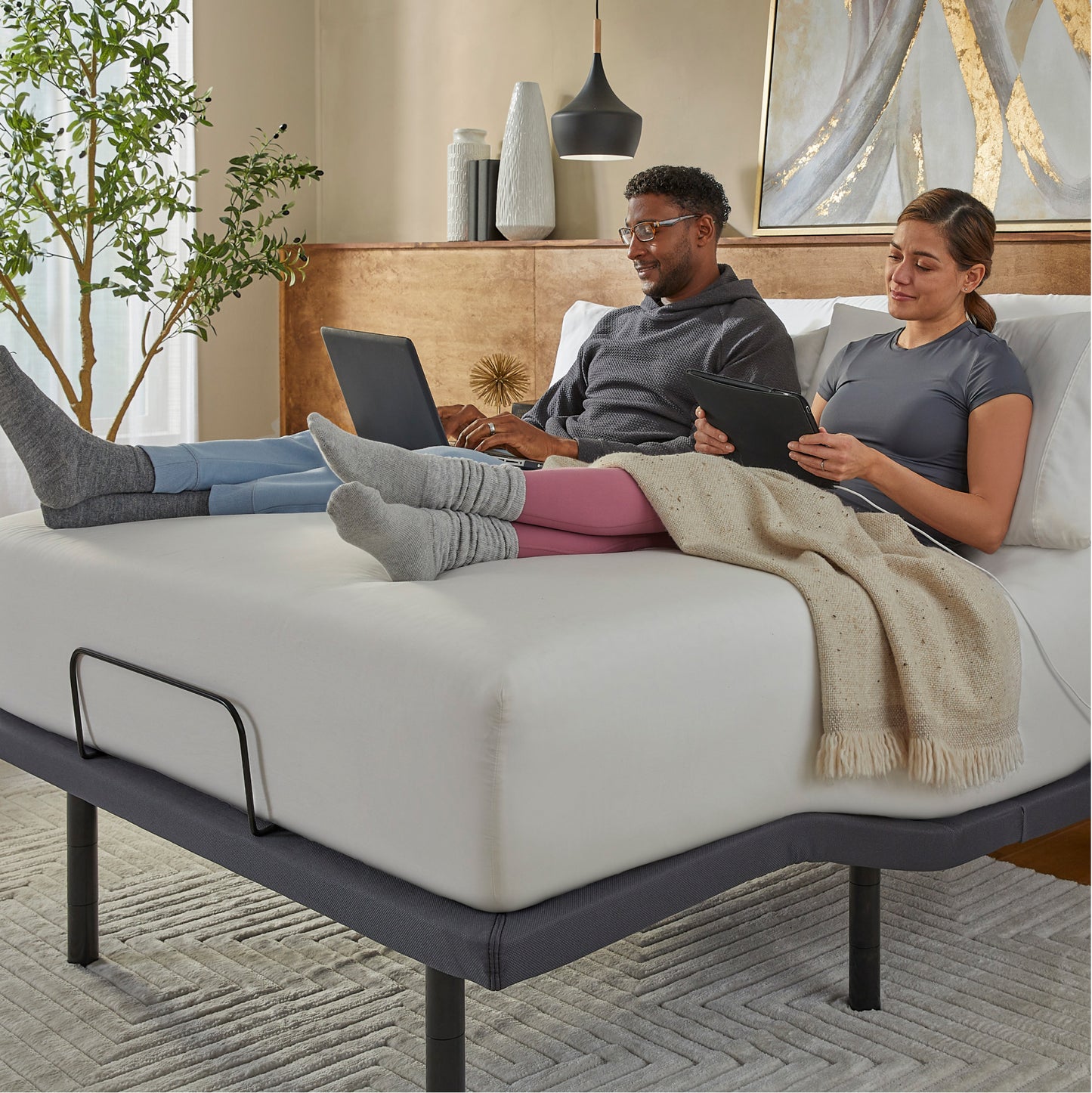 Serta Gold Adjustable Base