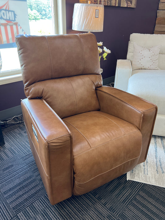 La-Z-Boy Maddox Leather Power Rocker Recliner W/ Headtilt