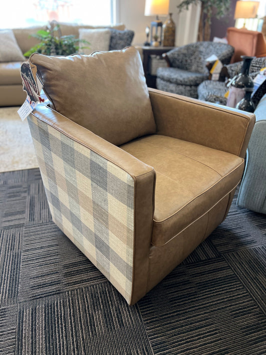 Field & Stream Heidi Fabric/Leather Swivel Chair