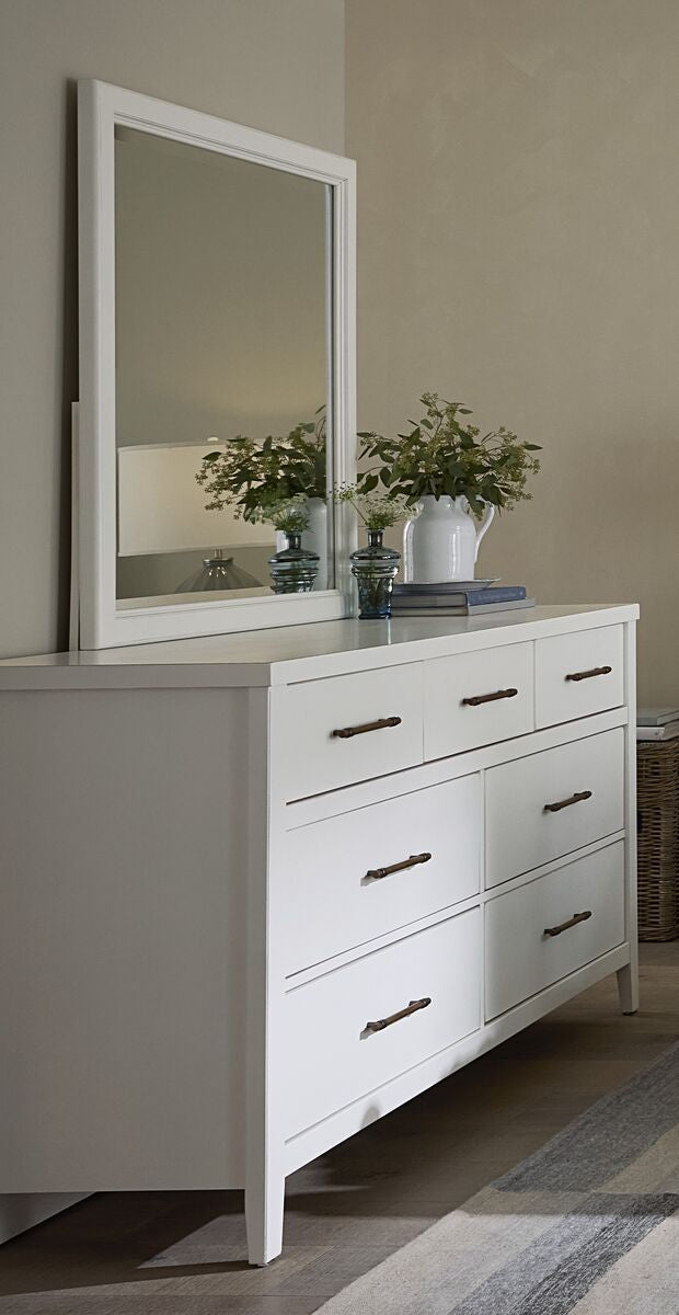 Vaughan-Bassett Pure Maple / Cottage White