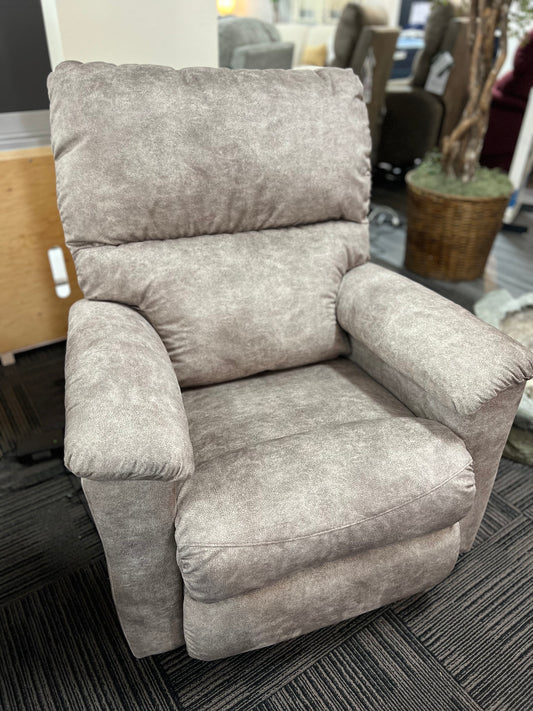 La-Z-Boy Brooks Rocker Recliner W/ Head Tilt