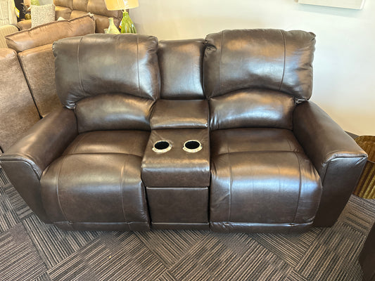 La-Z-Boy Cassian Leather Reclining Loveseat W/Console