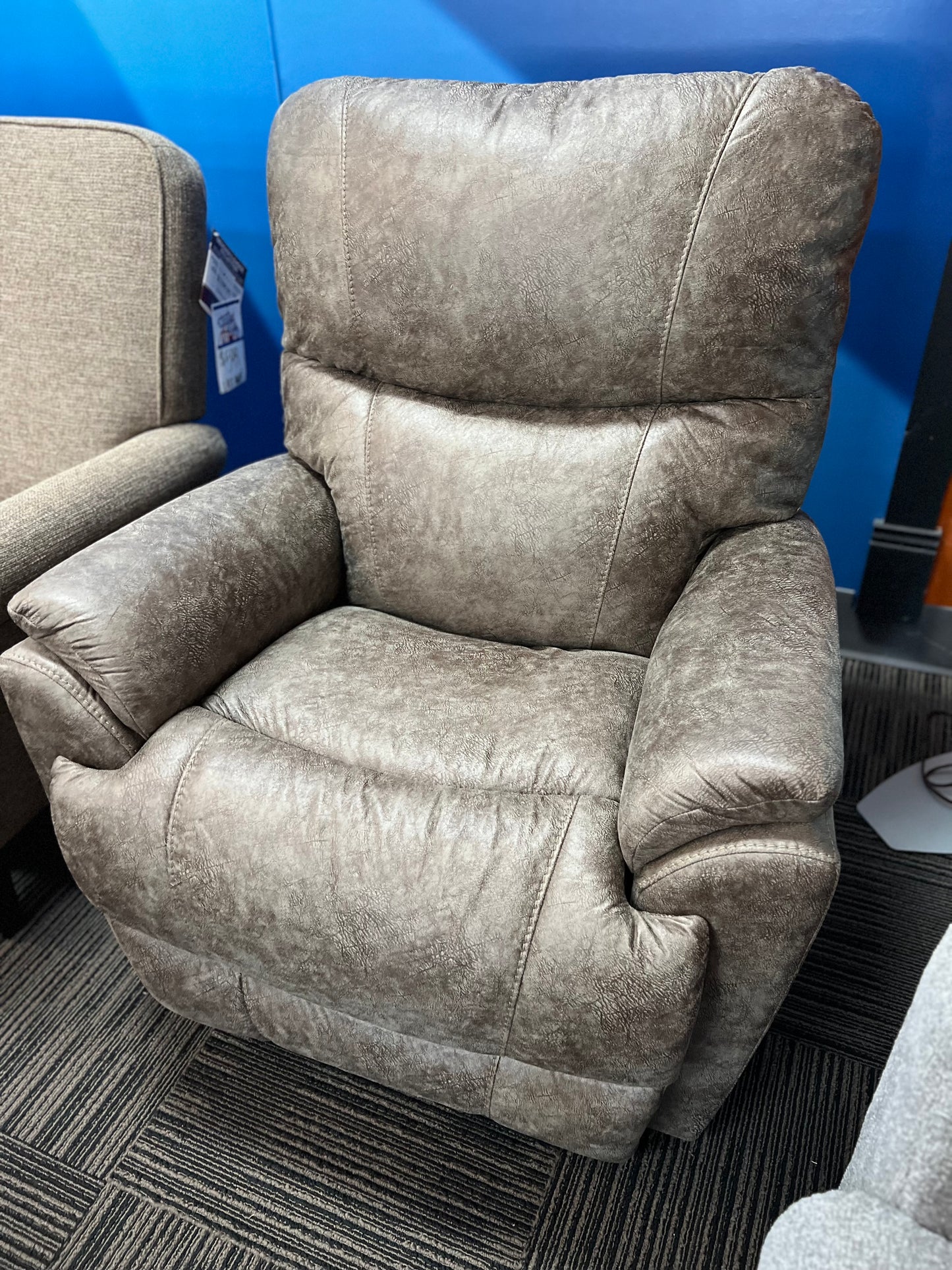 La-Z-Boy Trouper Rocker Recliner - Special Buy