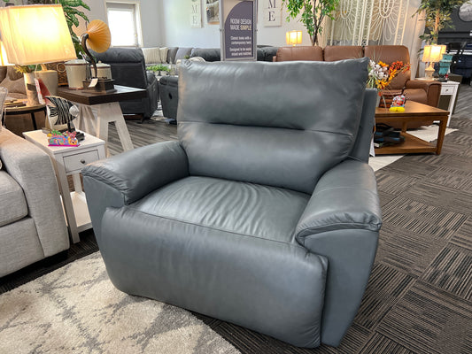 La-Z-Boy Palmer Leather Power Chair 1/2 W/ Headtilt