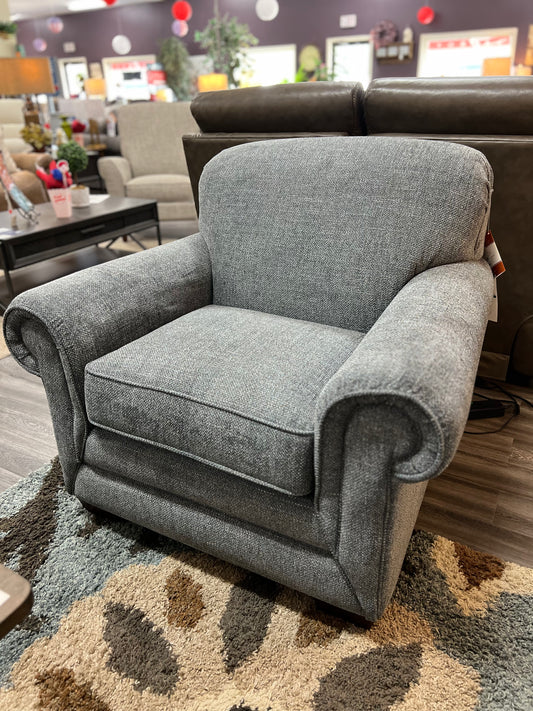 La-Z-Boy Mackenzie Stationary Chair