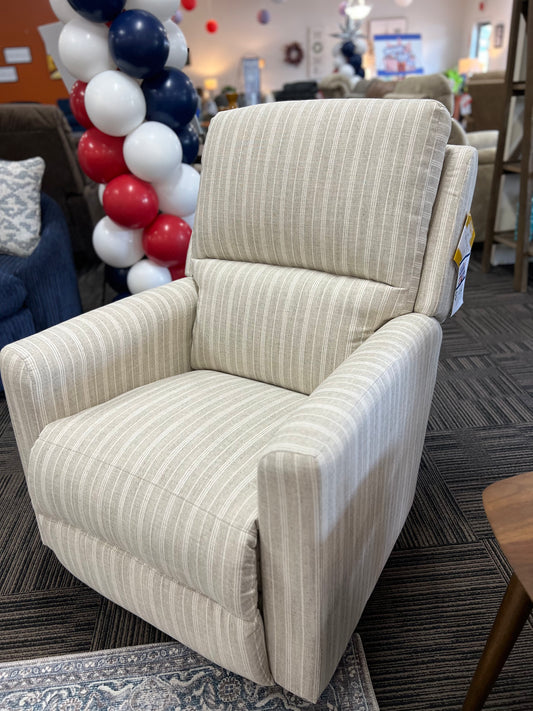 La-Z-Boy Wynne Swivel Gliding Recliner